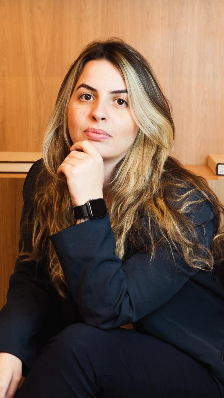 Retrato de Anna Beatriz Kaloglian Teixeira